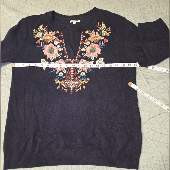 JOHNNY WAS Women's S Cashmere Split Neck Embroidered Sweater - Picture 9 of 12